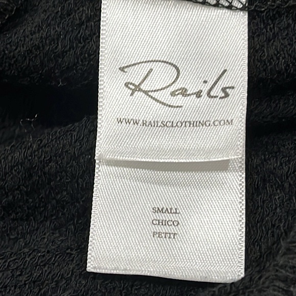 Rails Theo Star Sweatshirt Top Embroidered Black size S - Picture 9 of 11